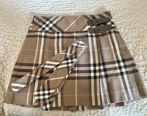 burberry falda original