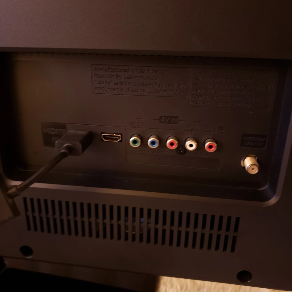 LG LCD 32” Screen TV Television Model 32CS560 Flatscreen HD - Image 4 of 4