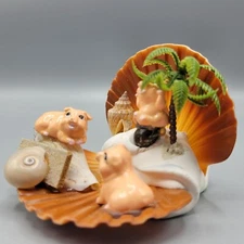 Shell Art Pig Figurines Beach Scene Decor With Shells & Palm Tree