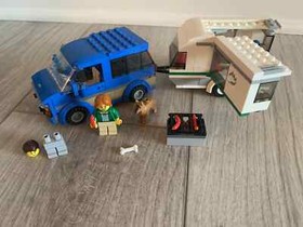 Lego City: Van & Caravan 60117