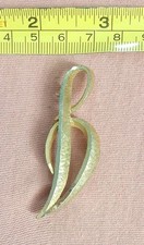 Vintage Signed Mamselle Letter Initial B Gold Tone Brooch Pin