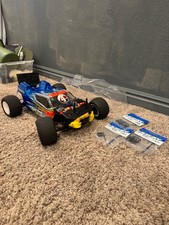 Xray XT2 2024 RTR R1 V21 17.5T Hobbywing XR10 Savox 2262SG + Body