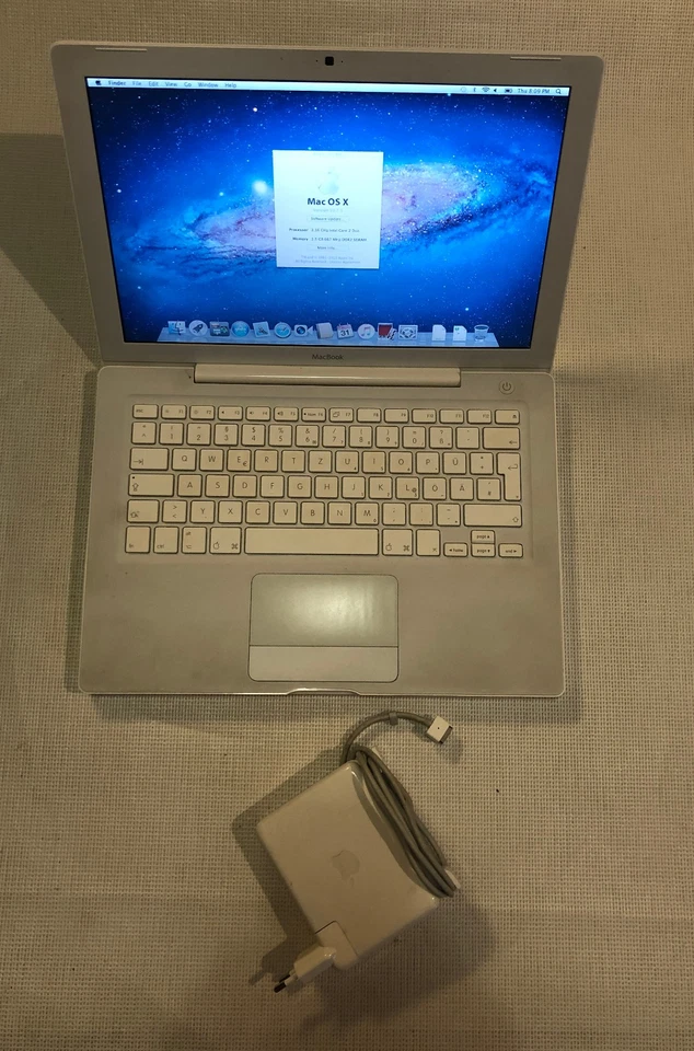 Apple MacBook Core 2 Duo 2.16 13" Mid-2007 A1181 2.5GB RAM: excellenter Zustand - Bild 2 von 4