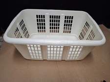 Vtg Rubbermaid Laundry Basket, 2854 Almond Hamper, Rectangular Plastic