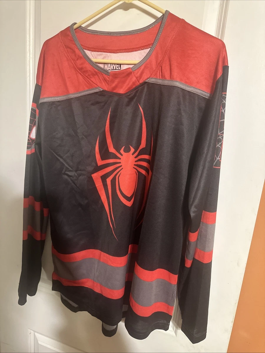 Marvel Maglietta da Uomo Spiderman | Magliette a Fumetti per Uomo | Merch Ufficiale Spiderman Nero Piccolo