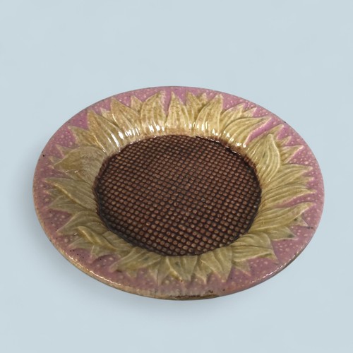 19th C. Griffen Smith Hill Majolica Pottery Sunflower Plate - Picture 3 of 5