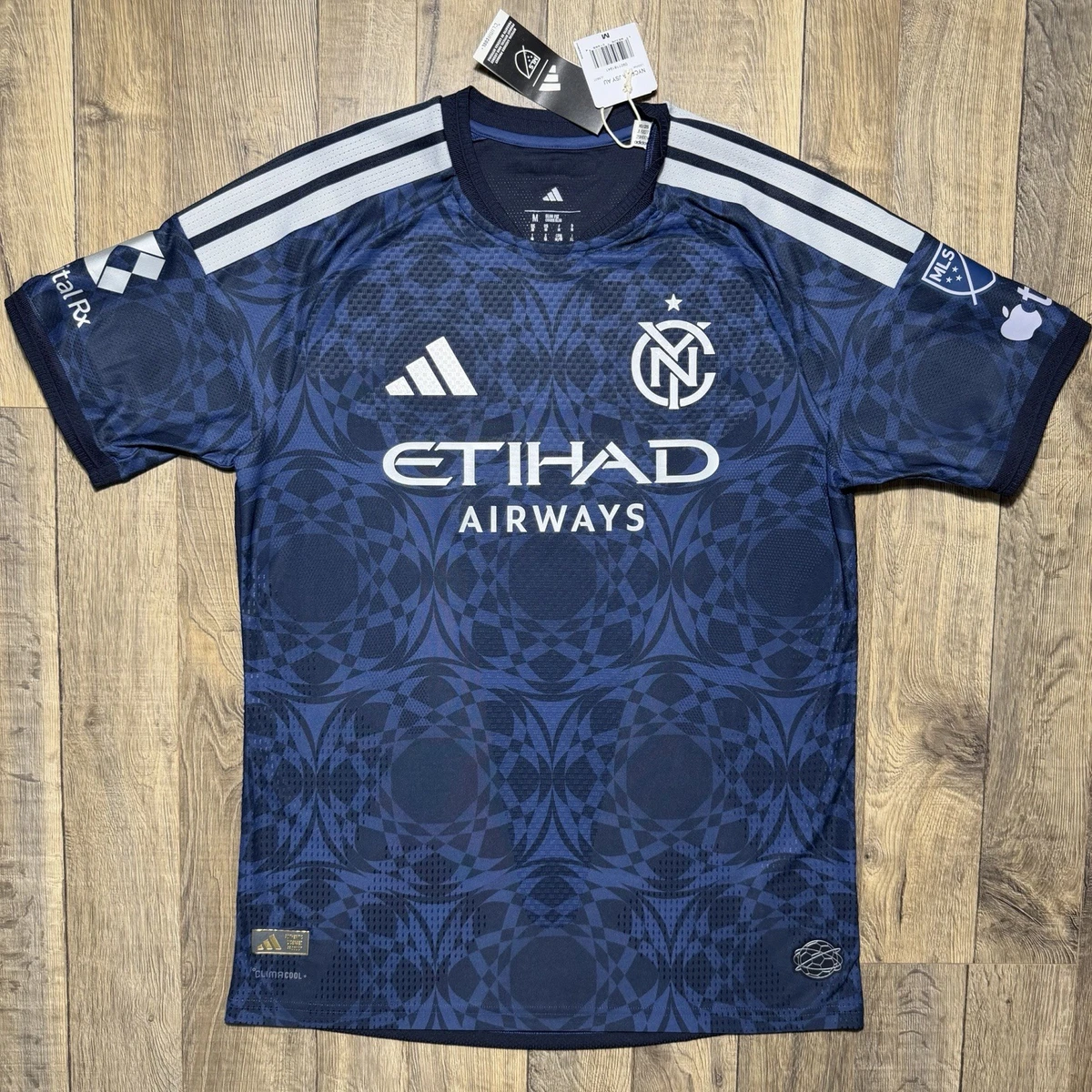 Las mejores ofertas en New York City FC Ropa para aficionados y