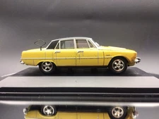 Corgi Vanguards 1/43 ~ Rover 3500 V8 P6 - Hidden Treasures / Barn Find