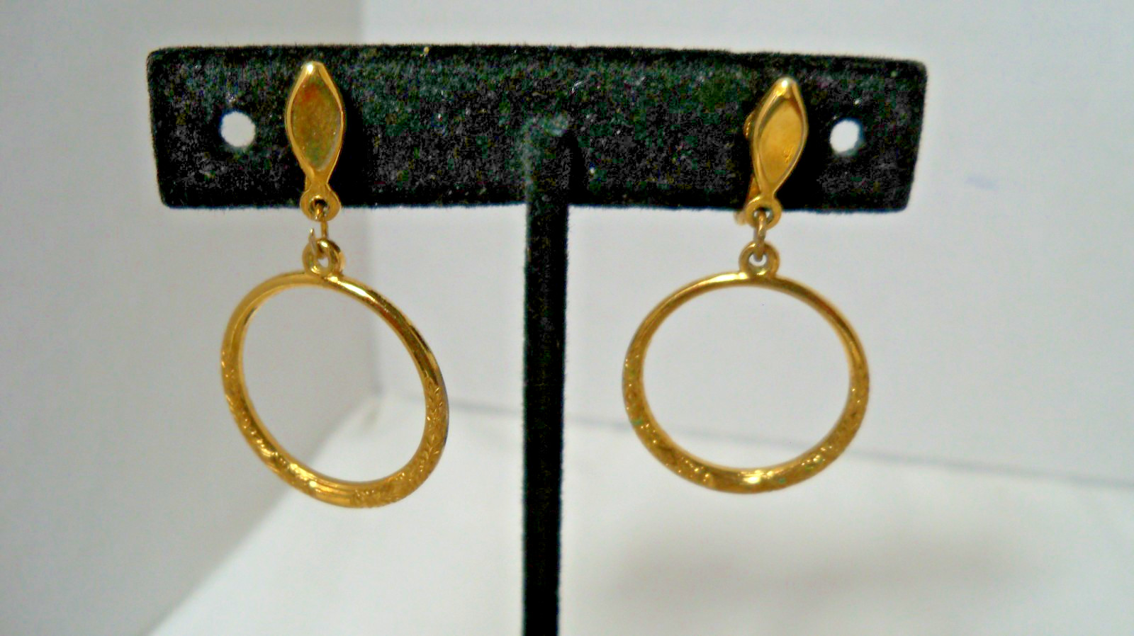 Vintage Crown Trifari Stamped Design Dangle Earrings Clip On