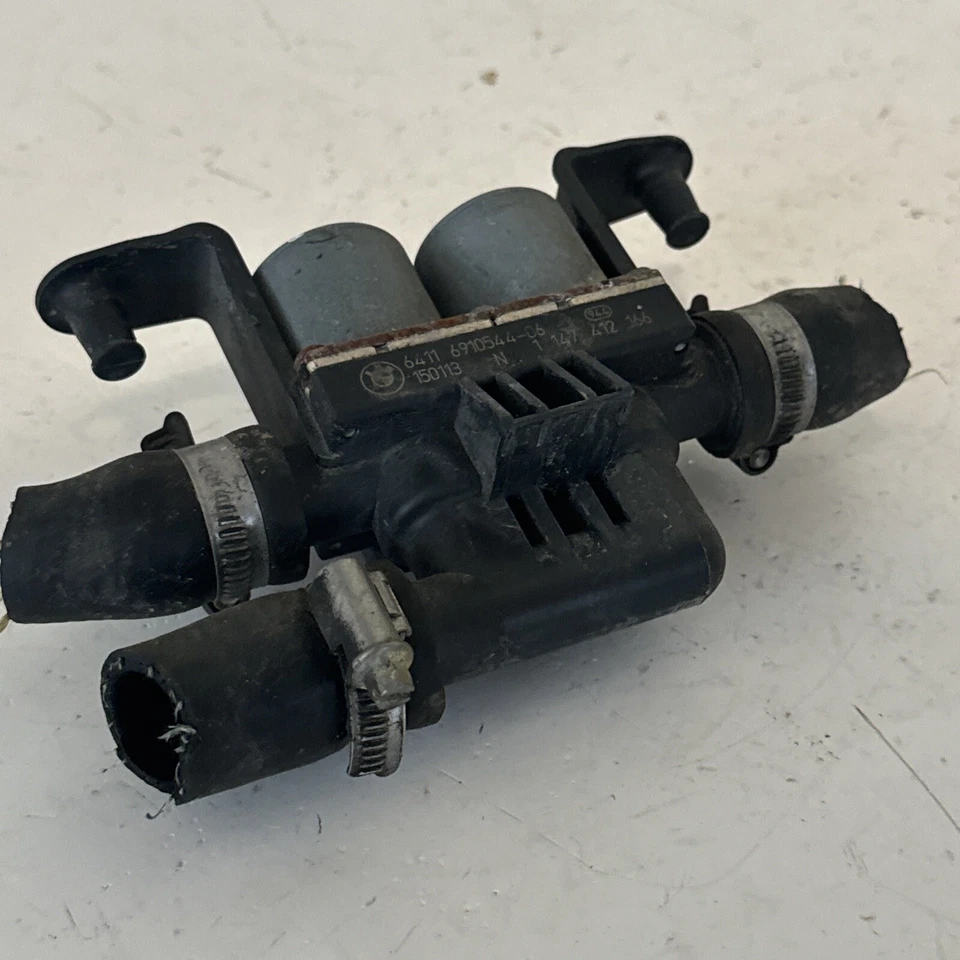 BMW X5 2015 válvula de control de agua OEM 6910544 Foto 4 de 4
