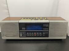 Vintage General Electric Model 7-4945A GE AM/FM Dual Alarm Clock Radio Woodgrain