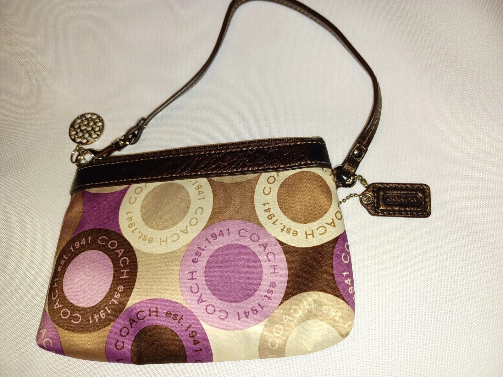 COACH Portafoglio da Polso Portachiavi Firma Cerchi Cerniera Pelle Satinata Charm