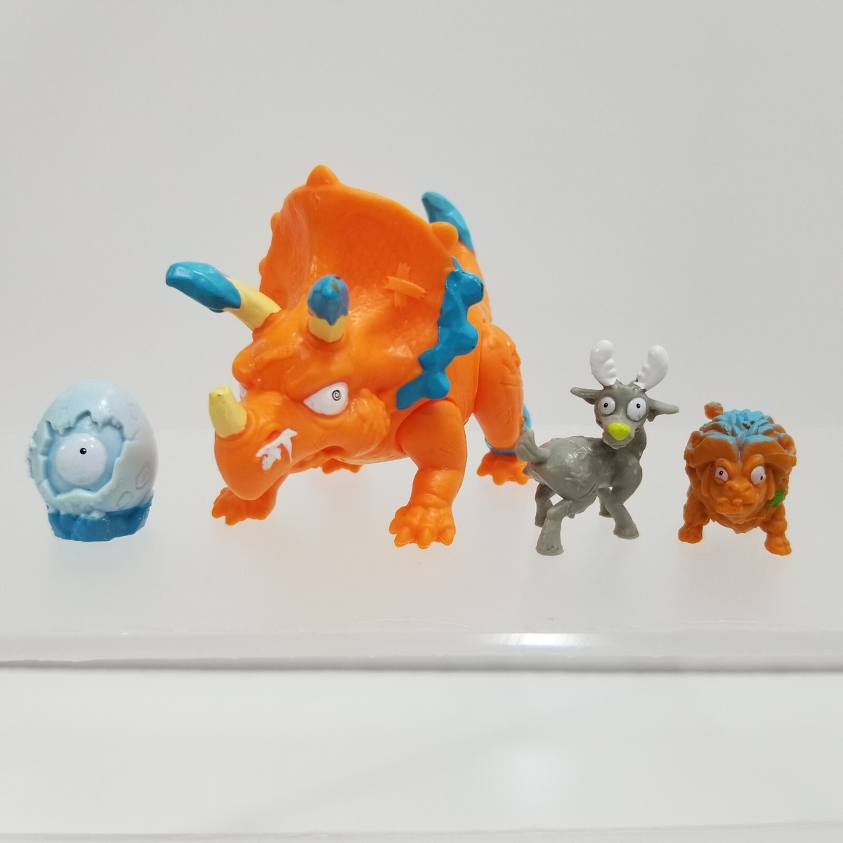 Zuru: Smashers - Dino Ice Age Figures - Tricera-Slops, Eggs-Tra