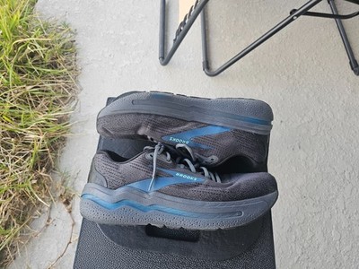 Size 11  Wide 2E - Brooks Ghost Max 2 Ebony Cockatoo Blue Sapphire 1104312E081