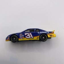 Mike Skinner 31 Lowes Action 164 Nascar Diecast 1998 Monte Carlo