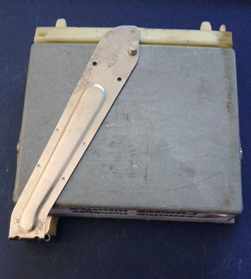 1998 1999 2000 2001 VOLVO S70 V70 ДВИГАТЕЛЬ МОДУЛЬ ECU ECM PCM P09125814 2.4L - Изображение 2 из 4