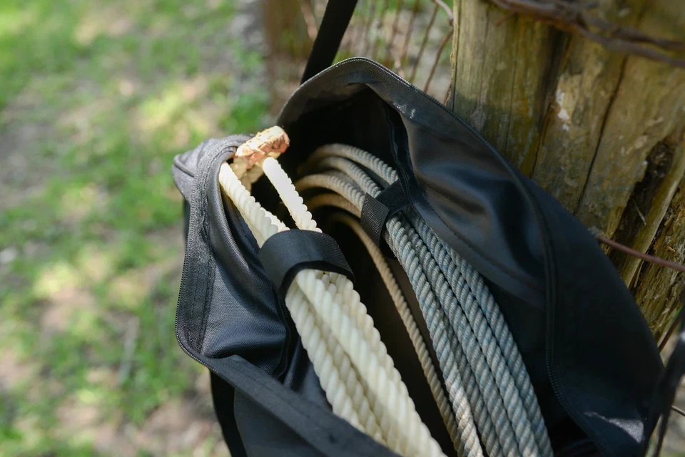 AJ Tack Deluxe Rope Bag - Bild 4 von 4