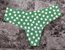 VICTORIA'S SECRET PINK L ST. PATRICK'S DAY GREEN SHAMROCK NO SHOW THONG PANTIES