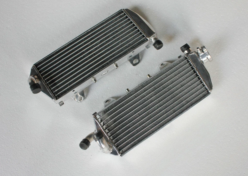 👍Radiador de aluminio L+R Fit KTM 250 / 300 XC-W / EXC TPI 2020 - 2023 Foto 2 de 4