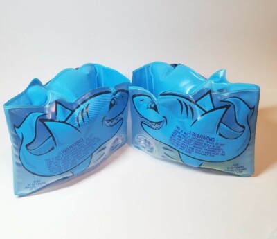 SPEEDO Begin to Swim Blue Shark Arm Bands Kids 2 to 12 Max Weight 110 lbs. 