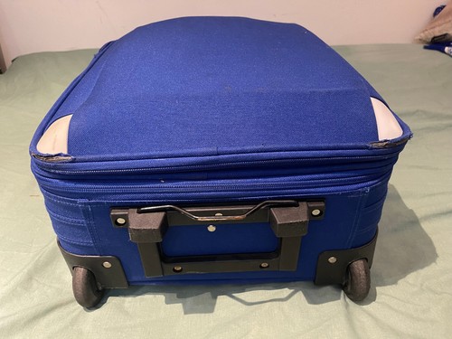 Pierre Cardin wheeled Cabin Travel Hand Luggage with extension 50X40X20 Cm - Picture 7 of 11