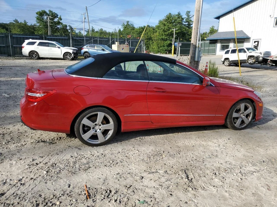 Used Front Center Infotainment Display fits: 2011 Mercedes-benz Mercedes e-class - Image 3 of 4