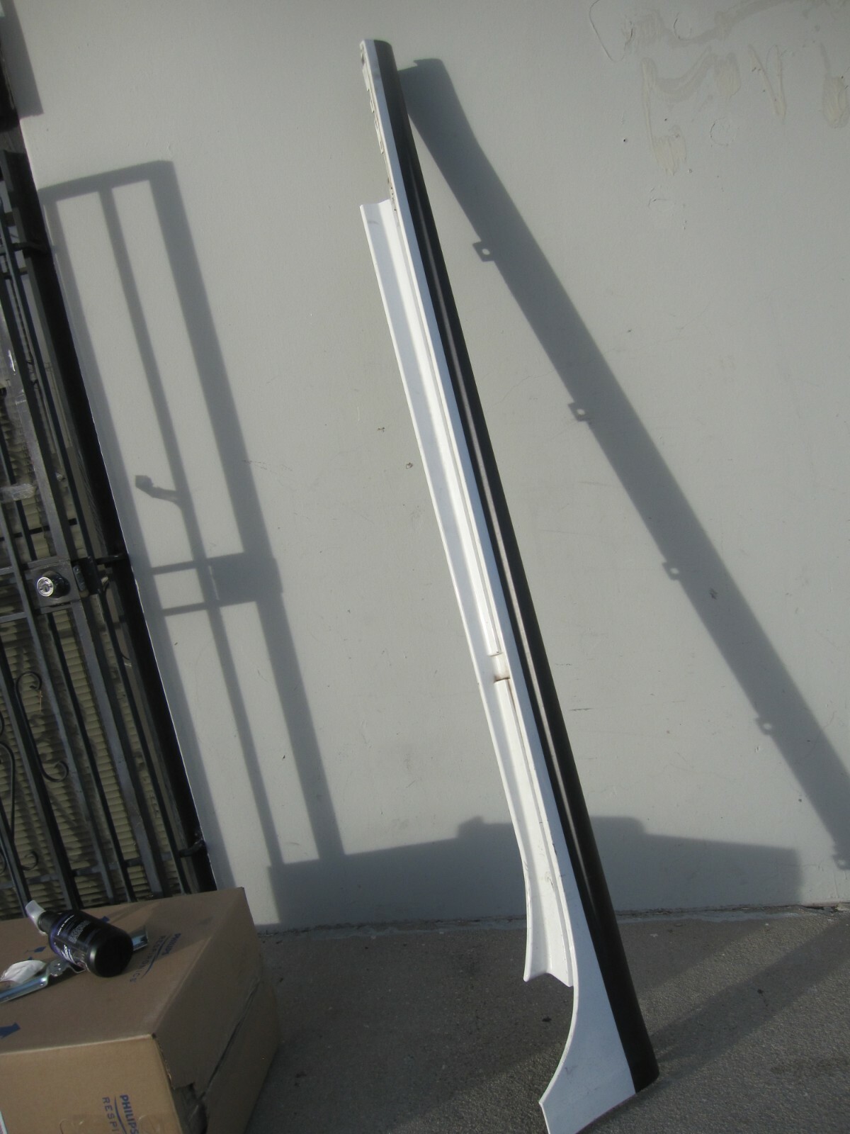 2014-19 MASERATI GHIBLI Passenger ROCKER MOLDING SKIRT BIANKO NO DAMAGE