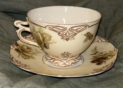 HERMANN OHME Silesia Germany Gold Roses OLD IVORY 16 Clarion Cup & Saucer Set A