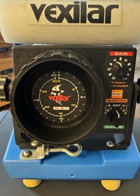 Tested Vexilar GP0819 FL-8SE Genz Pack 19-Degree Ice-Ducer Flasher Echo Sounder