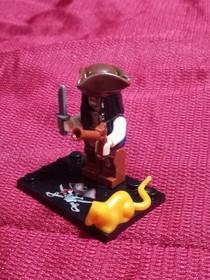 Lego Captain Jack Sparrow 4193 4194 4195 Pirates of the Caribbean Minifigure