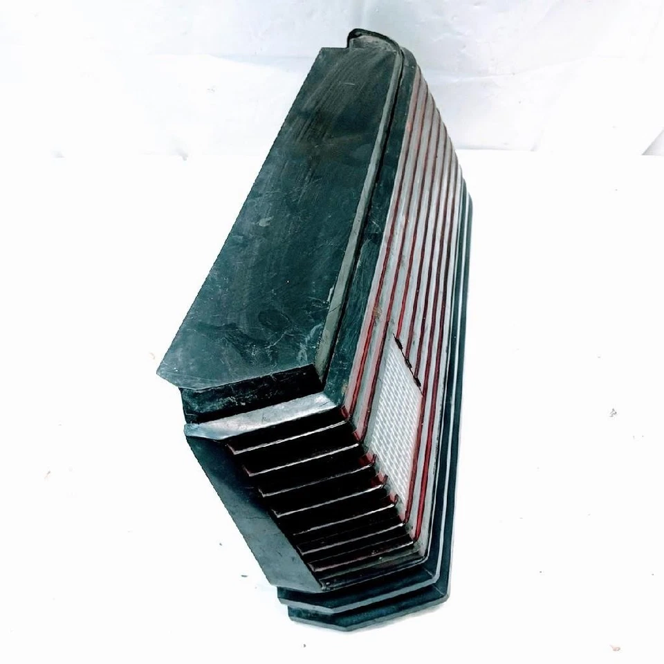 Conjunto de luz trasera de pasajero derecha Mopar 1983-1986 Dodge Daytona con moldura negra OEM Foto 3 de 4