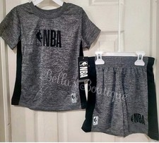2 PIECE NBA BASKETBALL BOYS T-SHIRT  SHORT SET. GREY AND BLACK, SZ LARGE
