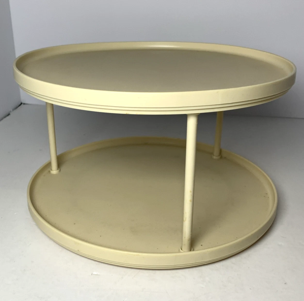 Vintage Rubbermaid 2 Tier Lazy Susan Spice Turntable Round Beige/Almond