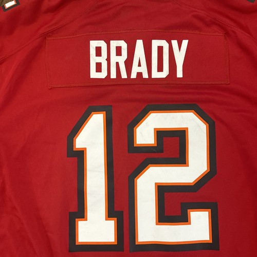 Tampa Bay Buccaneers Tom Brady XL Mens Red Super Bowl - Picture 4 of 6