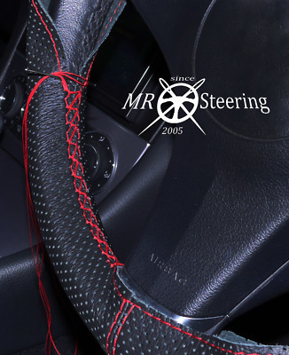 Couvre-volant En Cuir Véritable Rouge Pour BMW 1 Série E87 (2004+) – Double Couture