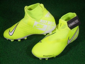 nike phantom youth cleats