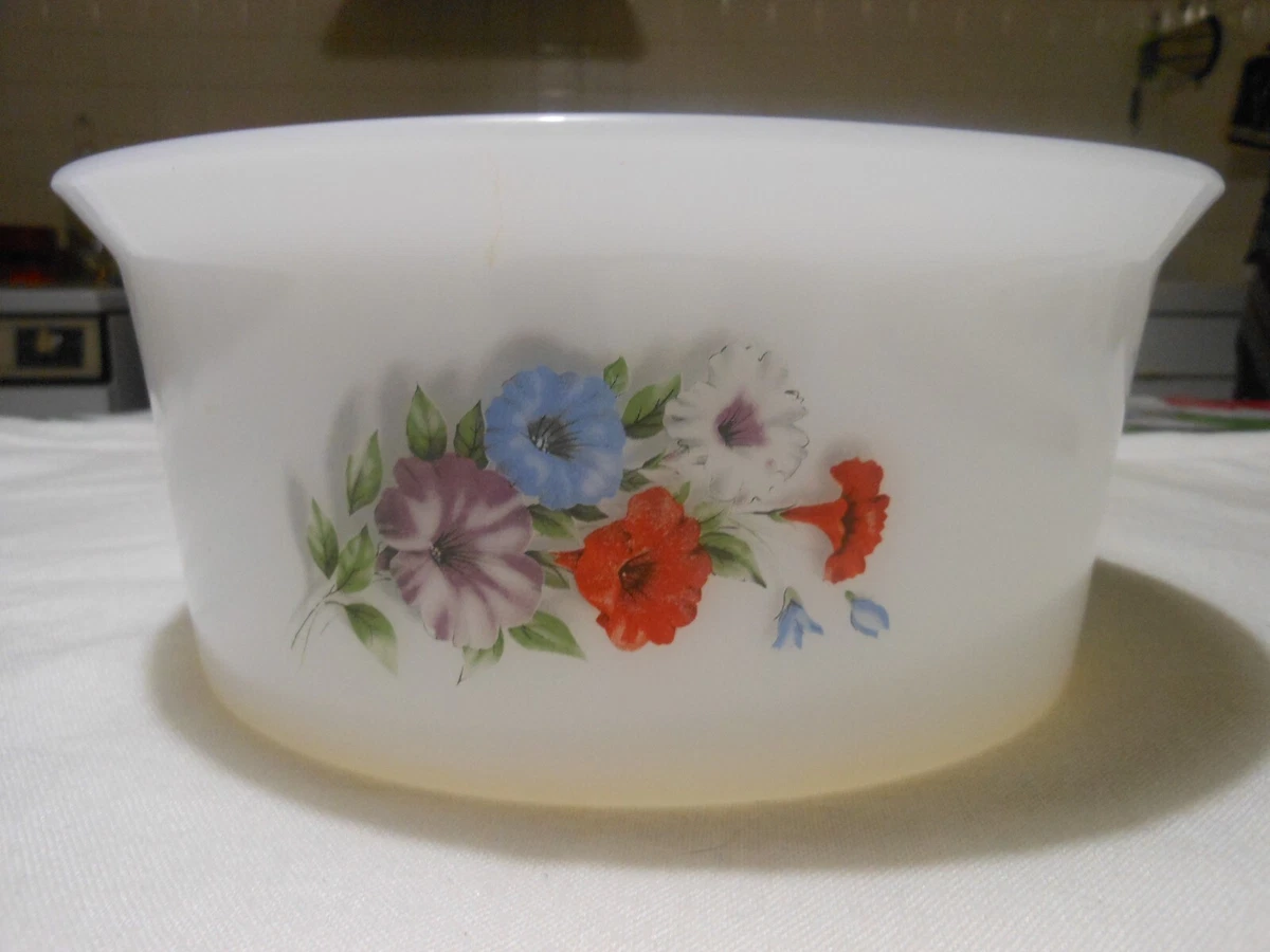 Plat Creux Arcopal Modèle Flore 29 Cm - Vintage 1960 - Fabriqué En France - Très Bon état