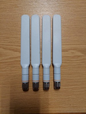 Cisco AIR-ANT2524DW-R Antennen Aironet Extension 4 oder 8 Stück