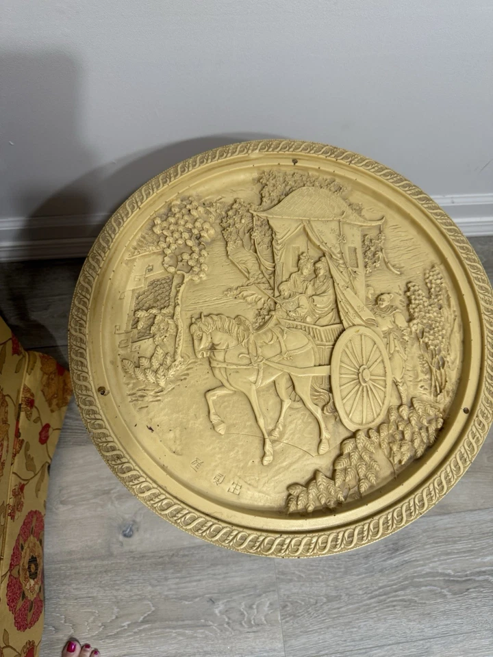 Mesa pedestal asiática dragón tallada a mano años 60 hecha en Italia Foto 2 de 4