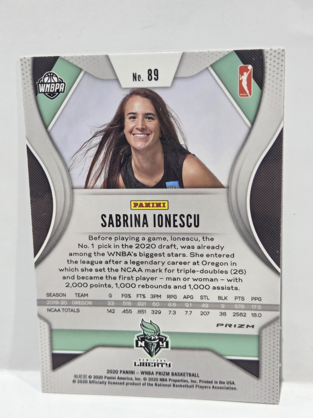 2020 Prizm WNBA Sabrina Ionescu Hyper Prizm Rc #89 view 2