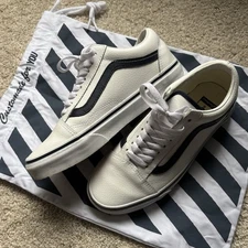 Vans Old Skool Custom Leather Men’s 6.5 / Women’s 8