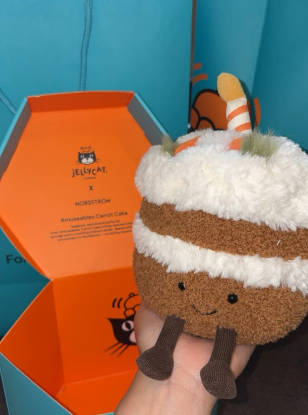 Jellycat Amusable Carrot Cake Chicago Exclusive - IN HAND | eBay