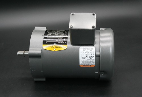 One (1) Baldor VM3545 Electric Motor 34A63-282 3PH 1HP 230/460V 3450rpm 60hz NEW - Picture 4 of 11
