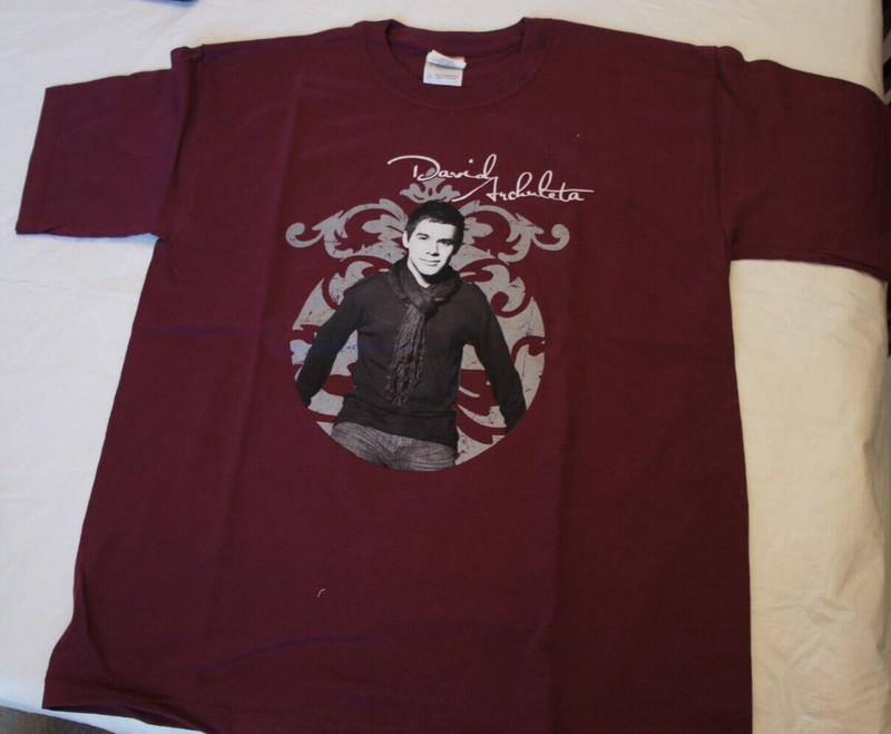 David Archuleta Official Tour Merch 2009 Maroon T-Shirt Size Large American Idol