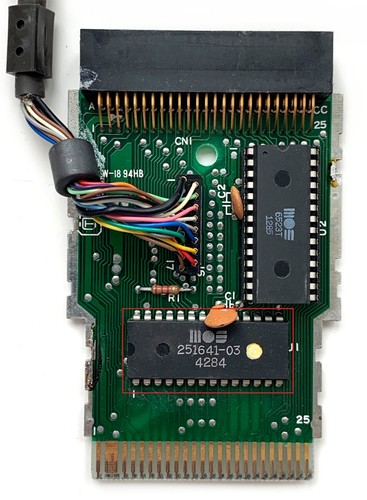Commodore 64 PLA C64 SX64 906114-01 basic kernal char VIC20 Plus4 C16 1551 6581 - Foto 52 di 56