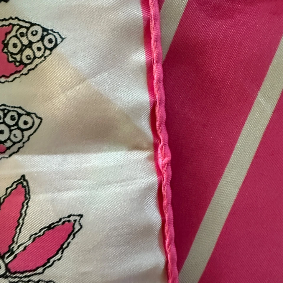 VTG VERA Square Scarf Floral Design pink  white Japan 27" x 27" Hand rolled hem - Image 4 of 4