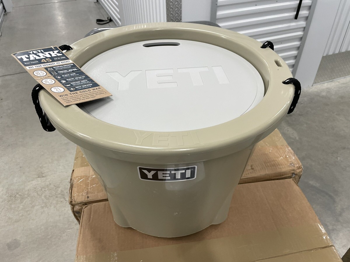 Yeti Tank 45 - With Yeti Lid NEW- Tan - Hard To Find