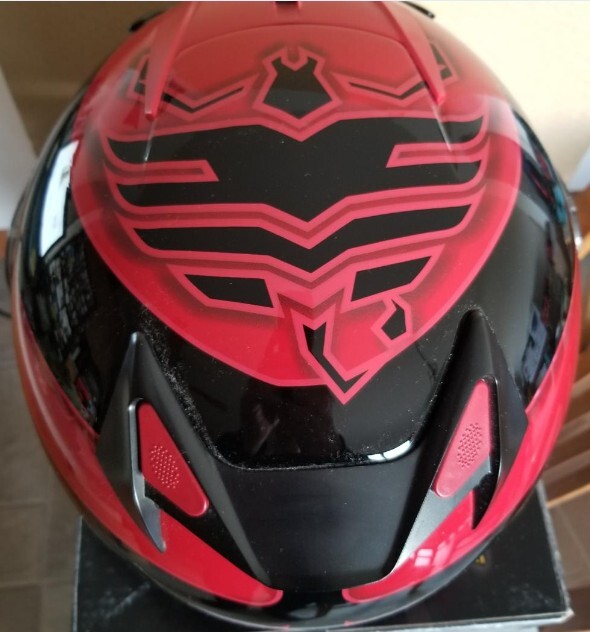 Picture 3 of 24