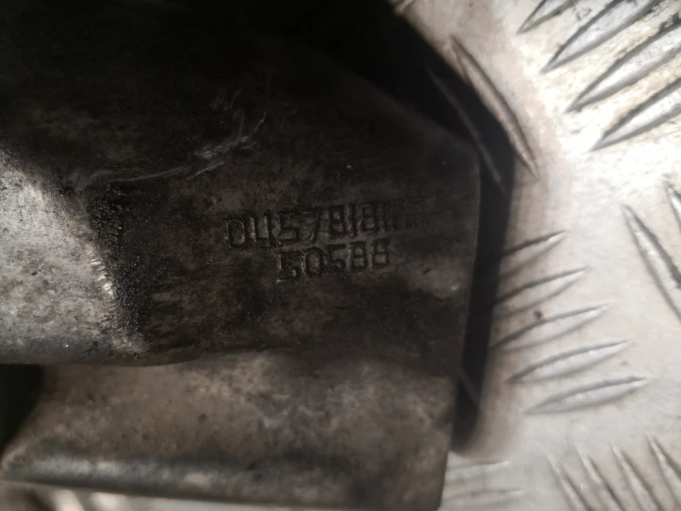 CHRYSLER 300C Left Side Engine Mount Bracket 04578181aa 3.0 CRD Diesel - Image 4 of 4