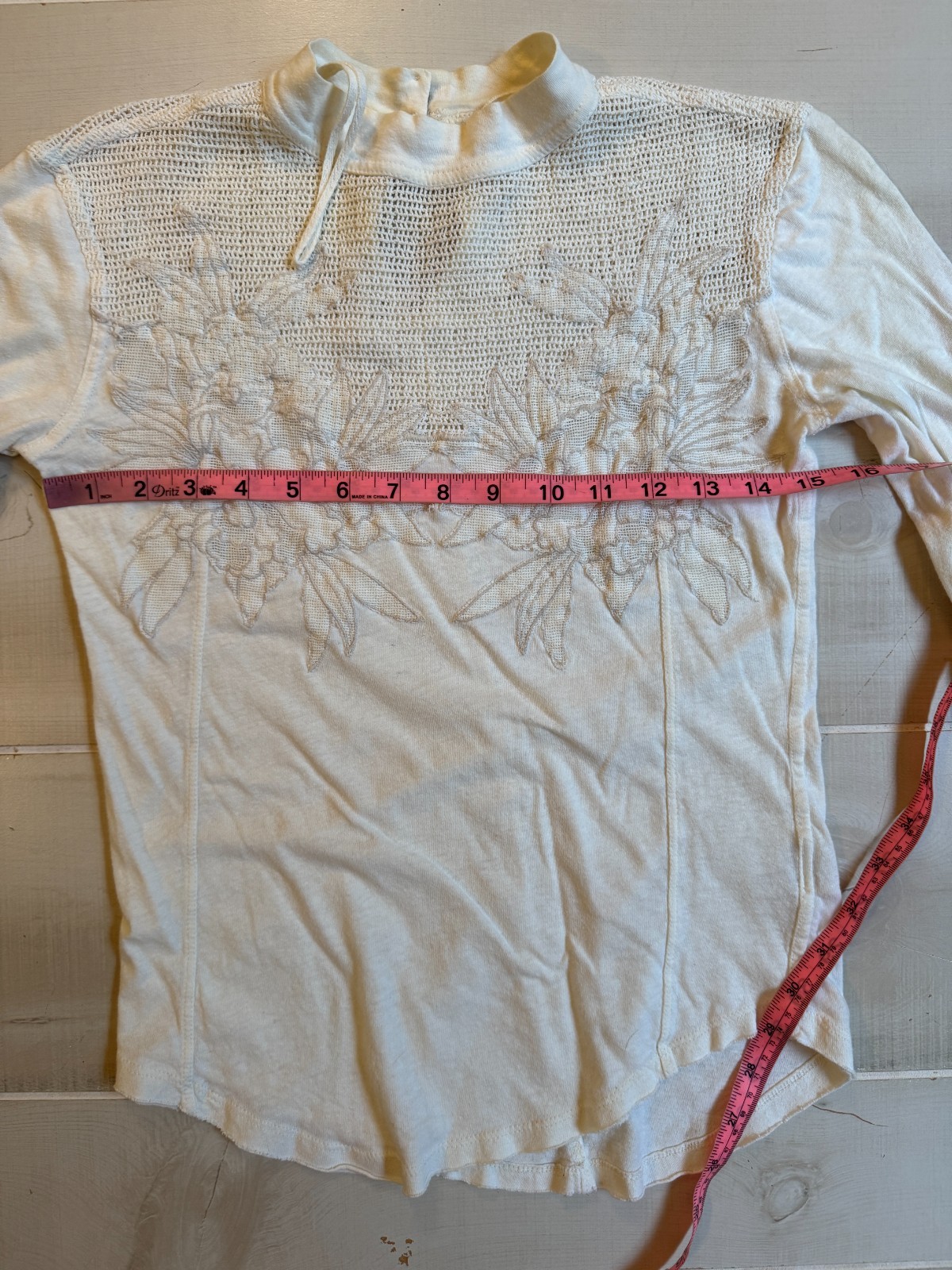 Picture 1 of 6